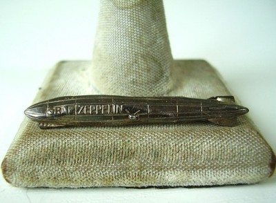 Antikes Abzeichen 800 Silber Graf Zeppelin vor 1945