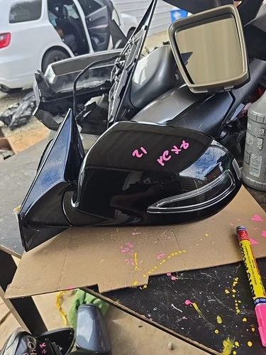 2019-2020-2021 HYUNDAI NEXO LEFT SIDE VIEW MIRROR WITH CAMERA + BLIND SPOT OEM