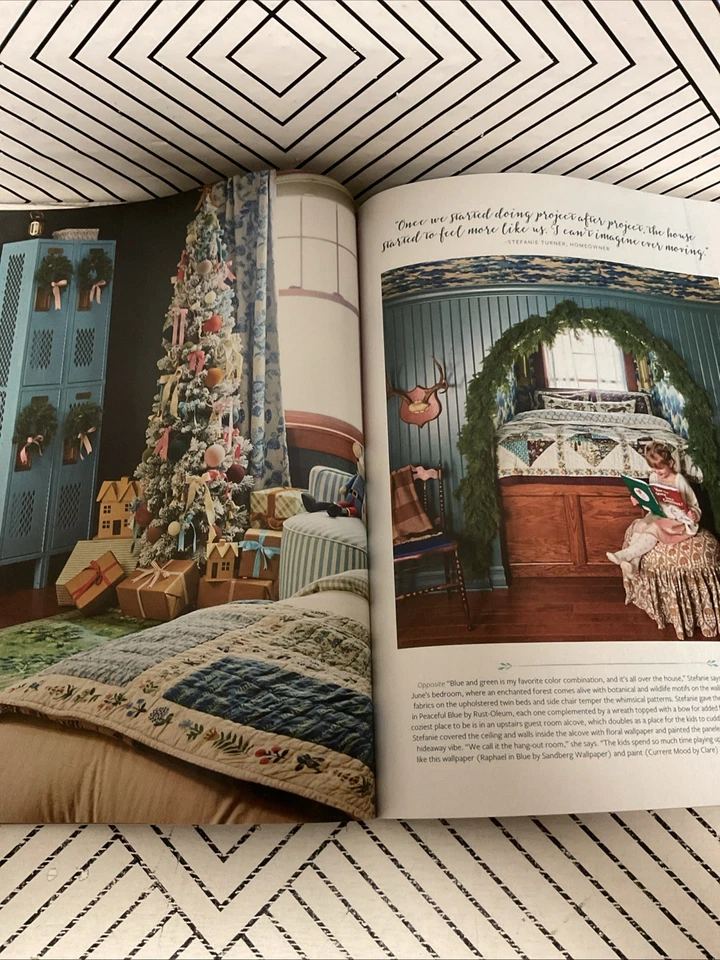 🎄 Better Homes and Garden Magazine Farmhouse Christmas 2025🆕 - Image 3 of 4