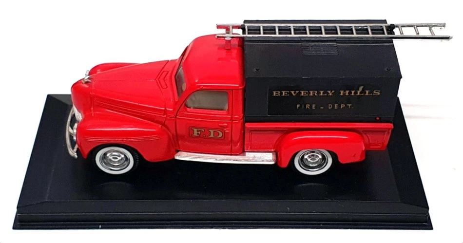 Camión Dodge sólido escala 1/43 FV999C - 1940 departamento de bomberos de Beverly Hills - Rojo Foto 4 de 4