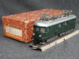 Märklin H0 RES 800.2 EXCELLENT in Original Packaging!