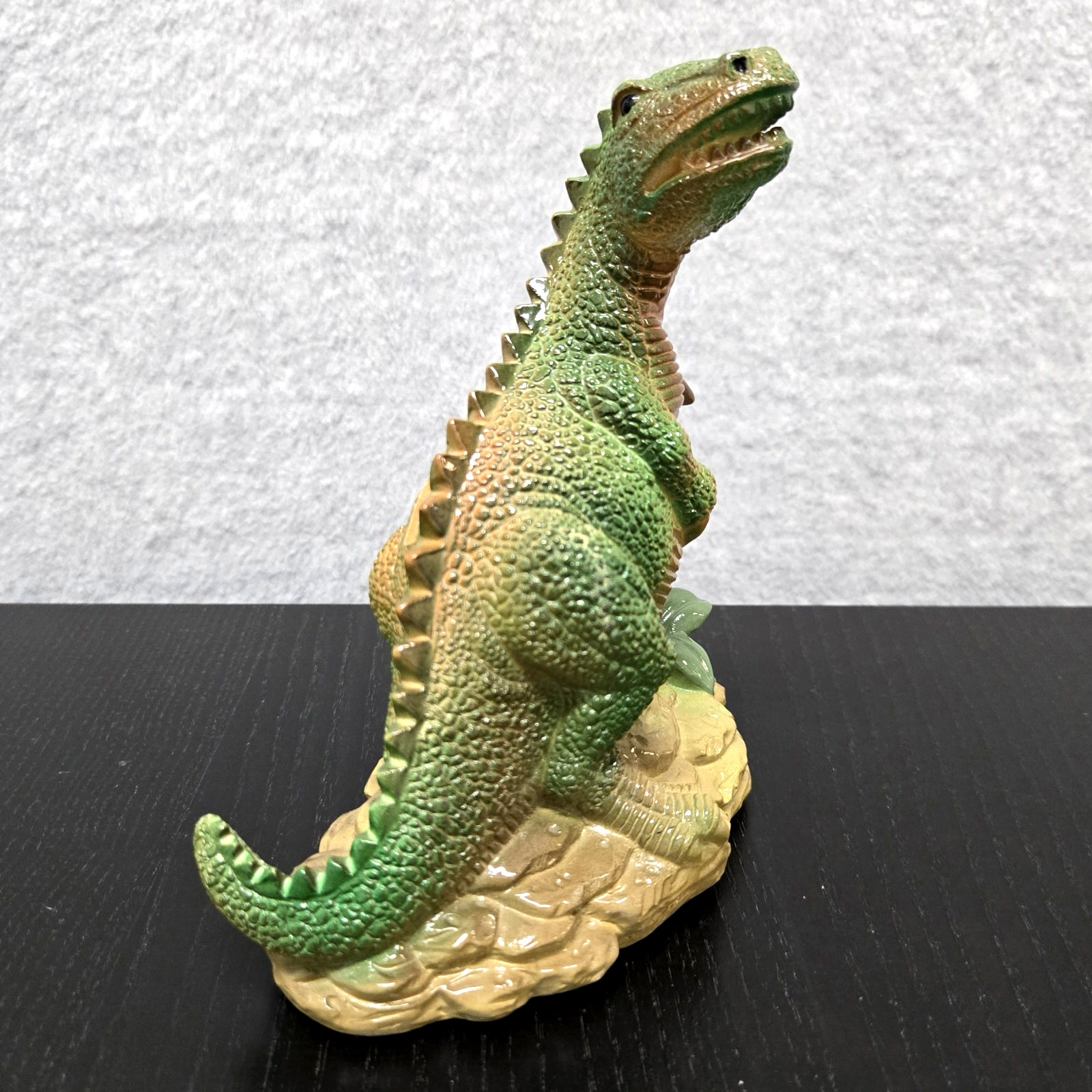 Vtg Dinosaur Coin Bank 1987 Small World Imports Tyrannosaurus Rex Piggy Bank