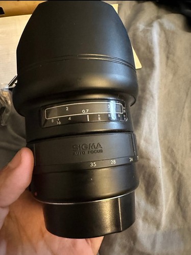Sigma 21-35mm f/3.5-4.2 ZEN Lens for Canon AF - Picture 6 of 10