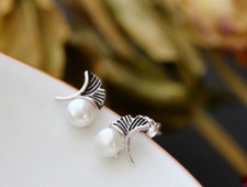 B06 Ohrring Stecker Gingko Blatt weiße Süßwasser Perle Sterling Silber 925 