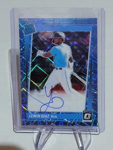 2021 Donruss Optic Lewin Diaz RC CAROLINA BLUE VELOCITY REFRACTOR PRIZM /75 AUTO - Picture 6 of 11