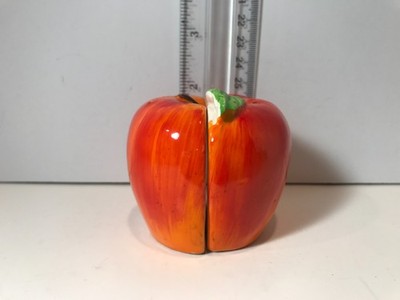 Red Apple Halves Salt & Pepper Shakers Red Green