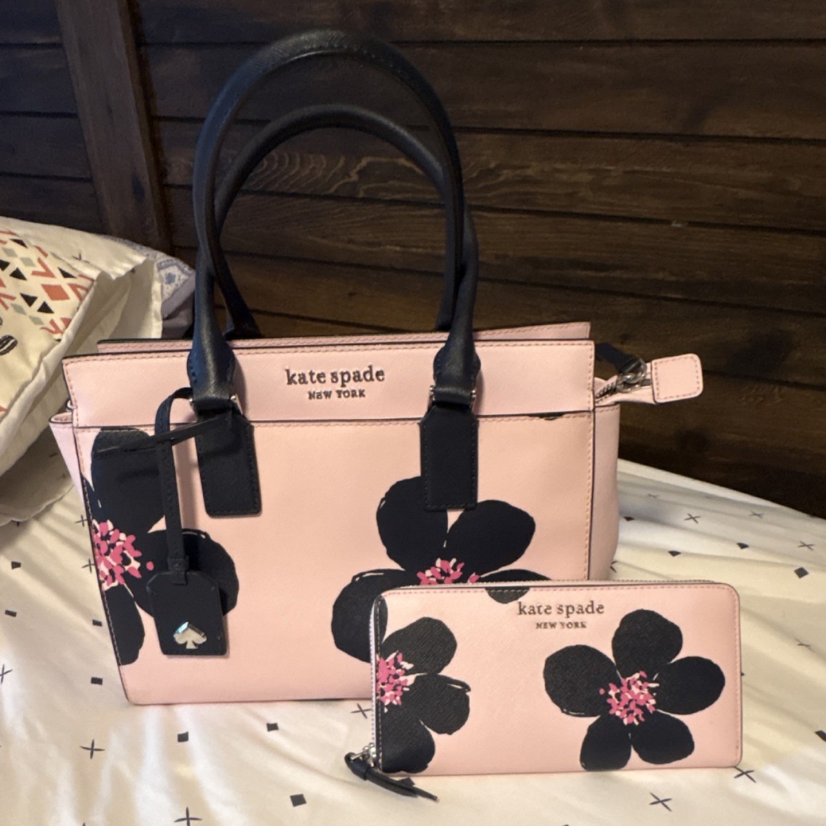 ブラック 花 ケイトスペード spade kate ケイトスペード　花　ブラック　ピンク　ミュール spade kate ピンク 【公式通販】 ミュール 靴