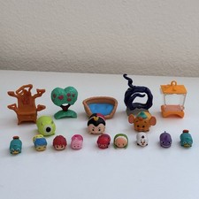 Disney Tsum Tsum Vinyl Figures  Accessories Lot Of 17