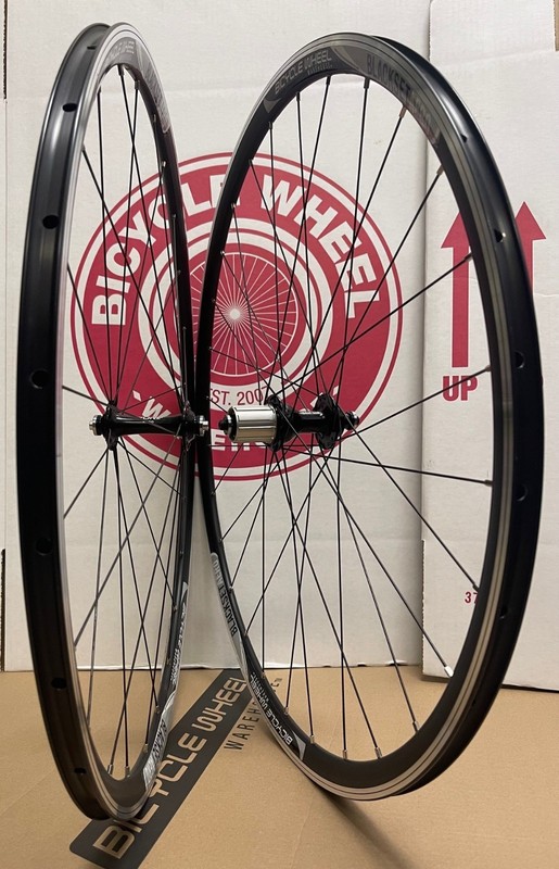 BWW Aero RT 700c QR Road Bicycle Clincher Wheel Set 8/9/10 spd