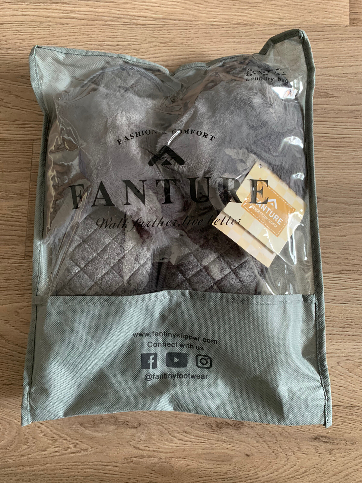 APL Fanture pantofole in memory foam alla moda e comfort nuove con etichette L UK7 8 EU40 41 grigie prezzo consigliato £18