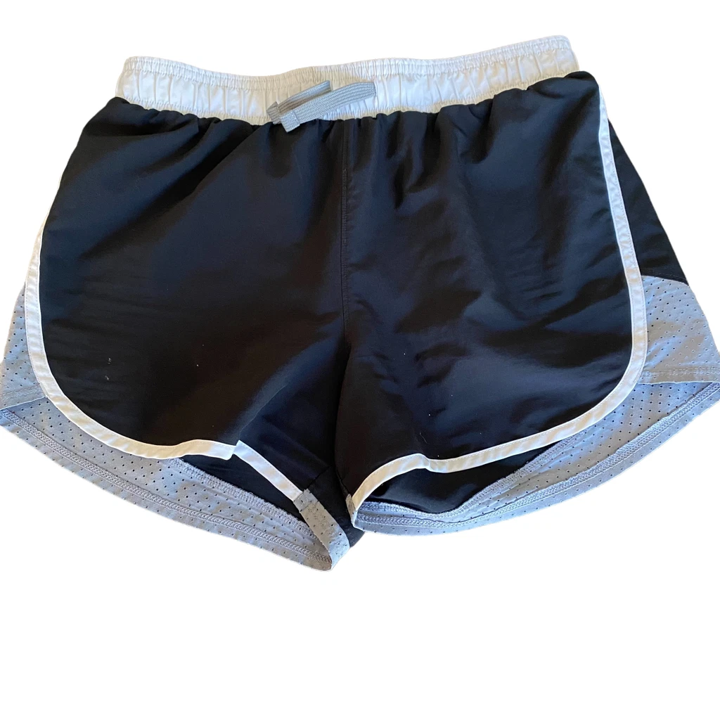Under Armour Loose HeatGear Athletic Shorts eBay