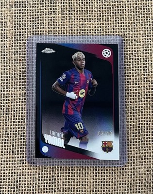 Lamine Yamal /10 Black Refractor Topps Chrome UCC 2025/26 Spain Barcelona