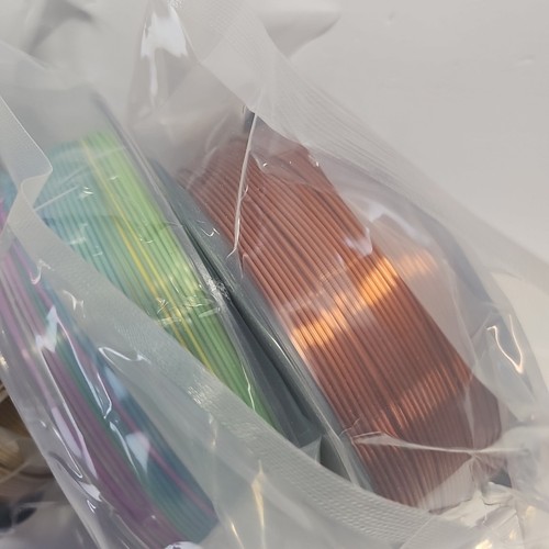 x4 Filament Geeetech 1,75 mm 1 kg/rouleaux PLA pour imprimante 3D - Bois, or, bronze + - Photo 5/7