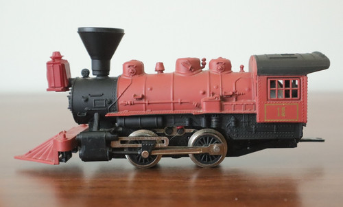 ☑️ Locomotora de carretera conmutadora IHC modelo 8002 0-4-0 # 18 tren solo metal rojo, como está | Zustand: Used