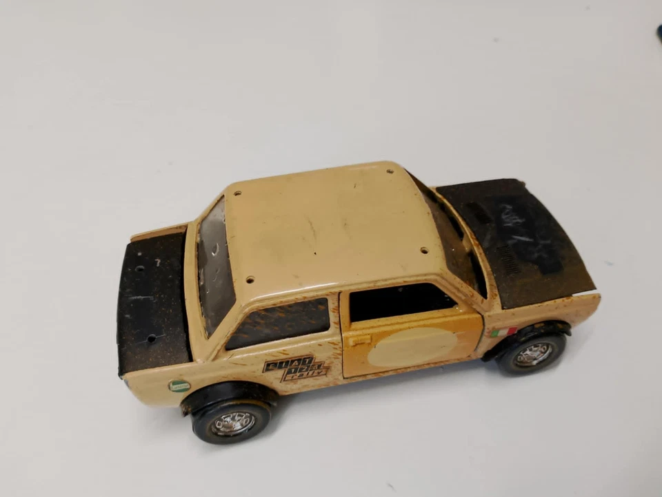 POLISTIL 128 RALLY 1/25 FIAT 128 EAST AFRICAN SAFARI ROTTAME PER RECUPERO PEZZI - Immagine 4 di 4