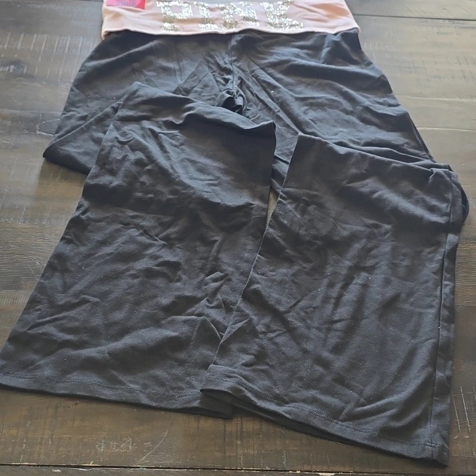 Victoria Secret 粉色折叠瑜伽裤 靴型 水钻 全新 中号 — 第 2/4 张图片