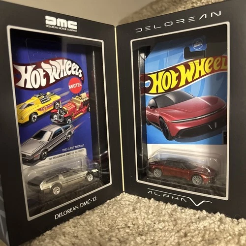 Hot Wheels 2023 Red Line Club RLC DeLorean | DMC-12 & Alpha5 Collector Set HRG98