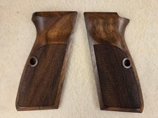 Browning High Hi Power Fine English Walnut Checkered Pistol Grips w/LOGO NEW! M