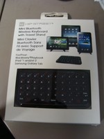 Hip Street Mini Bluetooth Keyboard With Stand (hs-tabstandkyb) Hip Street Mini Bluetooth Keyboard With Stand (hs-tabstandkyb)