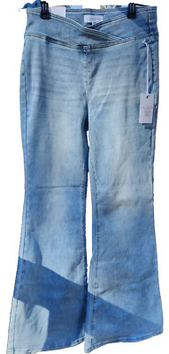 New NWT Risen High Rise Wide Leg Flare Jeans Women s Size 15 / 32 Stretch