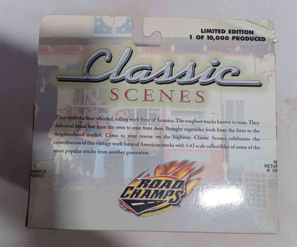 Road Champs 1/43 42016 - Pumper Fire Engine New Orleans - Rouge - Diecast
