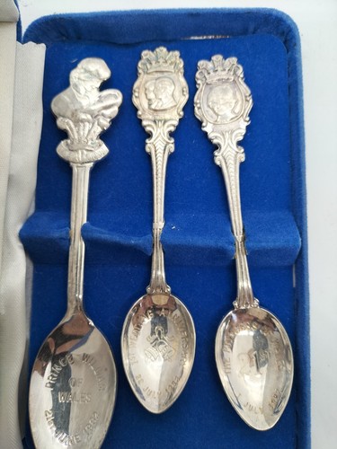 Vintage Princess Diana Collectors Spoon Set - Picture 2 of 3