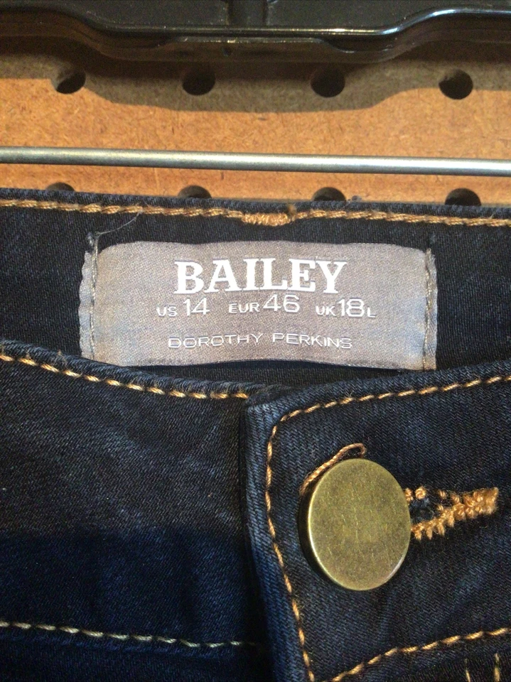 Dorothy Perkins Bailey Women's Sz 14 36x32 Stretch Skinny Leg Jeans EUC #29 - Image 4 of 4