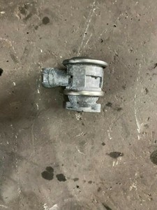 BMW 7er E65 E66 760i Sperrventil AGR Ventil AGR-Ventil 7514858 7.28238.02