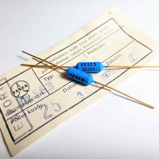 5 x TESLA TR163 51.1 Ohm ULTRA LOW NOISE HIGH STABILITY GOLD PIN