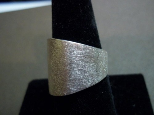 Silpada 925 Sterling Silver Brush Stroke Finish Ring R1856 Size 8 - Picture 11 of 12