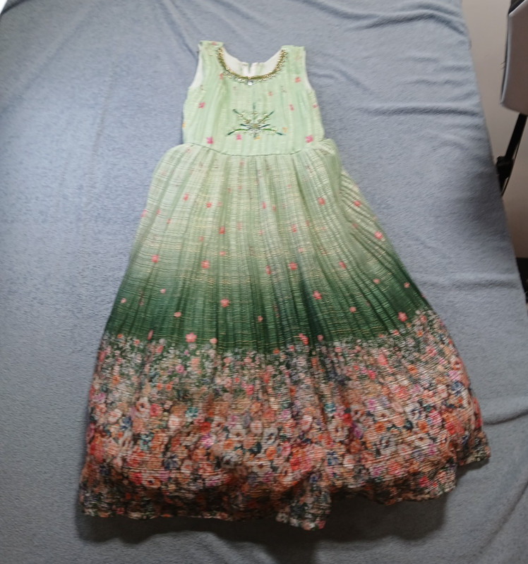 Simran Green Floral Sleeveless Maxi Dress Girls  Size 30/ US 10-12 Party