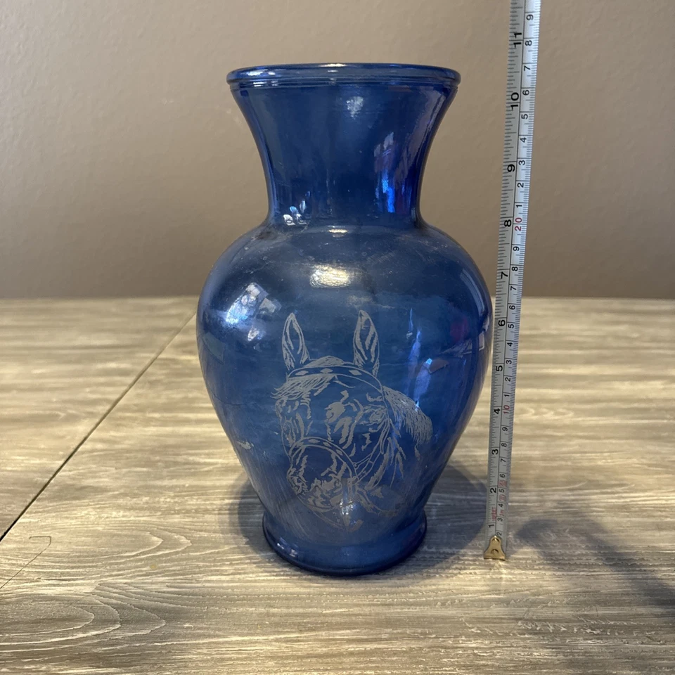 Western Etched Horse Cobalt Blue Europa Vase 11 In - Image 4 of 4