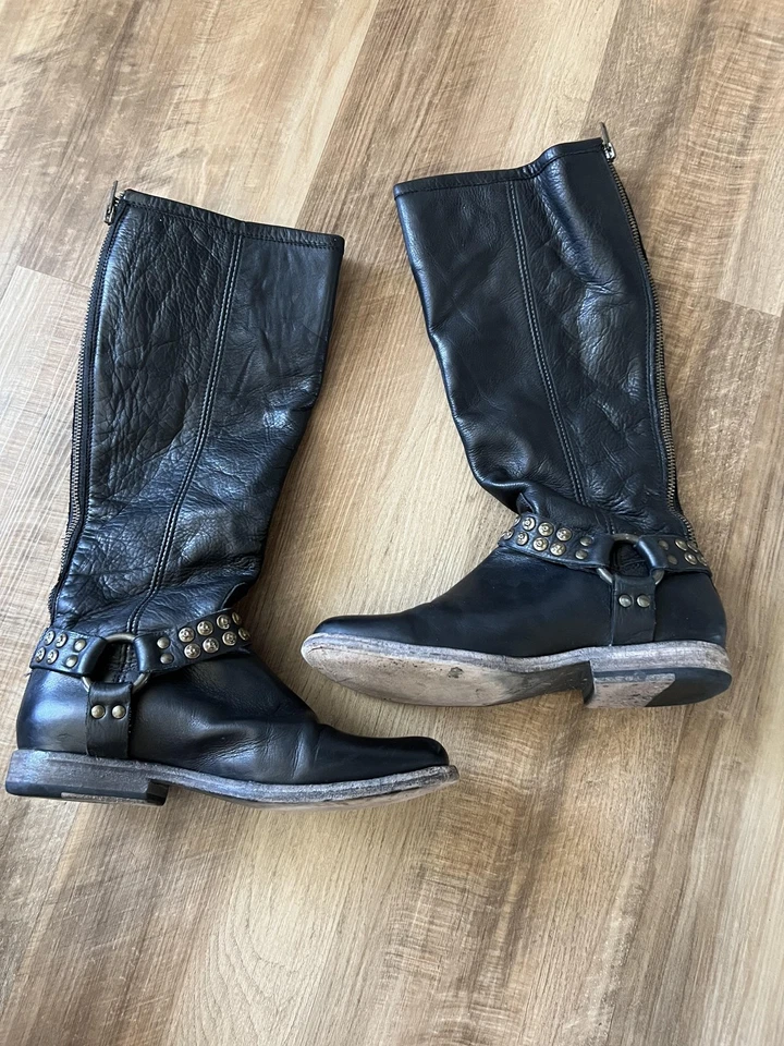 Botas Frye Arnés Tachuelas Mujer Talla 7 Cuero Alto Moto Western 76506 Foto 2 de 4