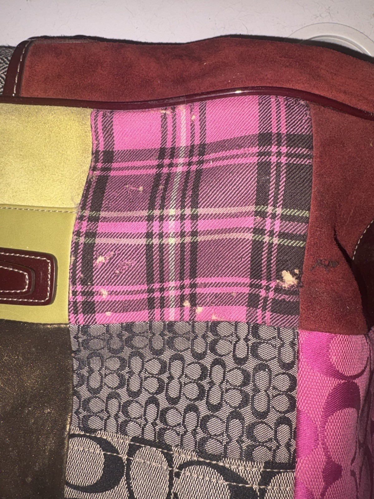 Coach Patchwork Multicolor Tote Shoulder Bag Zip Closure w/ Matching Wristlet image 3
