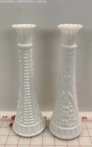 2 Vintage Anchor Hocking Stars & Bars Milk Glass Bud Vases