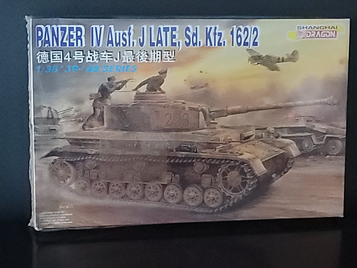 1/35 Dragon 6080: Panzer PzKpfw.IV Ausf.J SdKfz.162/2 Late