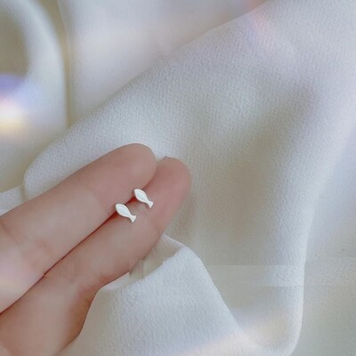 Super Adorable Tiny Fish Silver SP Stud Earring