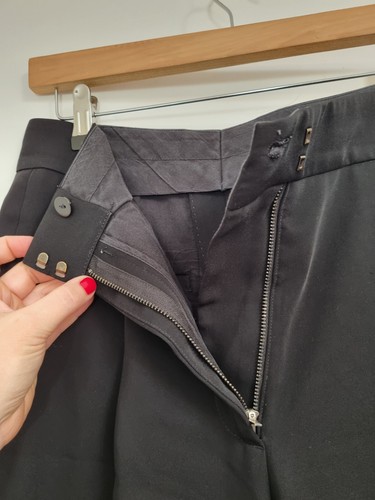 COS Pleated Trousers Size 34 Waist 29 Black Tapered Carrot Corpcore High Waist - Picture 8 of 10