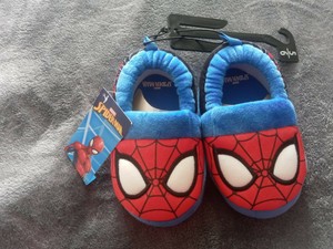 spiderman house shoes