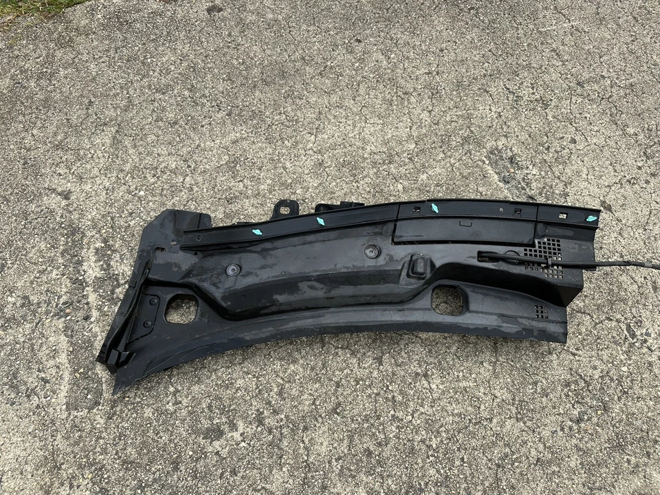 Mazda 2 2015 limpiaparabrisas delantero moldura izquierda DA6C507S1 OEM Foto 2 de 4