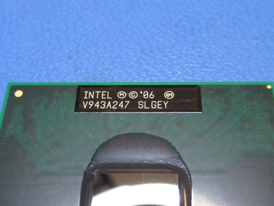 AW80577GG0371ML Intel Celeron CPU T3100 Dual Core 1.90GHz PGA478 1 MB L2 800 MHz - Image 3 of 4