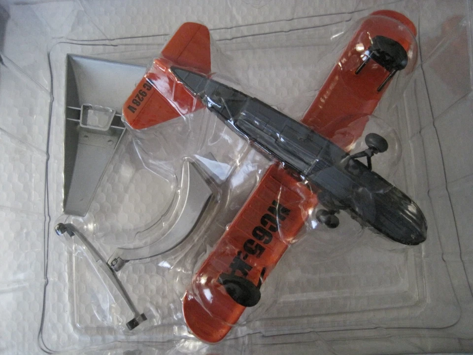 NEW 1936 Keystone Loening Chevron Aviation Fuel Red Aircraft Replica Very Rare! - Image 4 of 4