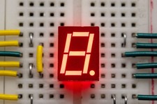 HA1105O numerical display 7 segment acc. Anode Super Red 10mm 1digit NOS