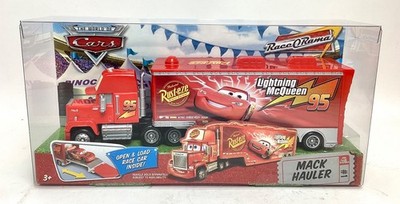 NIB Disney Pixar CARS Mack Hauler #1 Race-O-Rama #95 Lightning McQueen