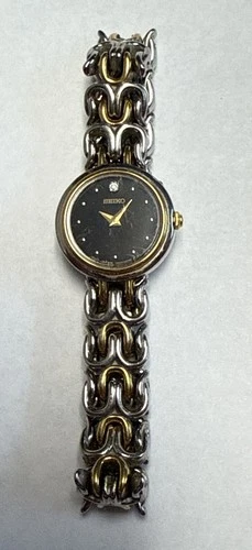 Vintage Women's Seiko Quartz Watch W/ Two Tone Band Need Battery 1N00-1D98