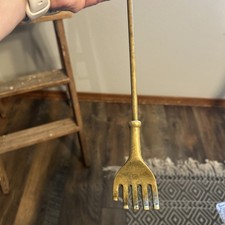 Vintage Brass Shoe Horn Back Scratcher Hand 22  