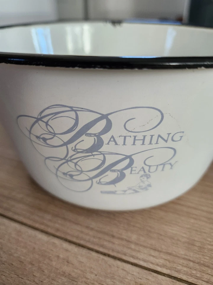 Vintage Farmhouse White Enamelware Wash Bowl Basin Black Trim Rustic 8" - Image 2 of 4