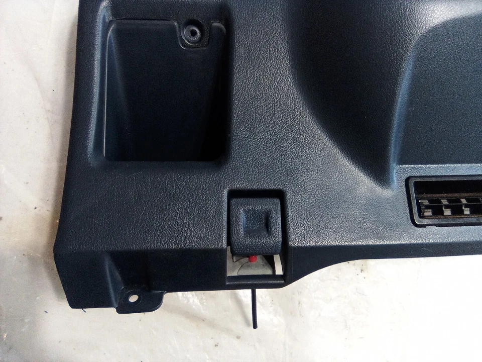 Toyota T100 1993-1998 rodillera panel de retroceso liberación del capó. 55432-34010 Foto 2 de 4