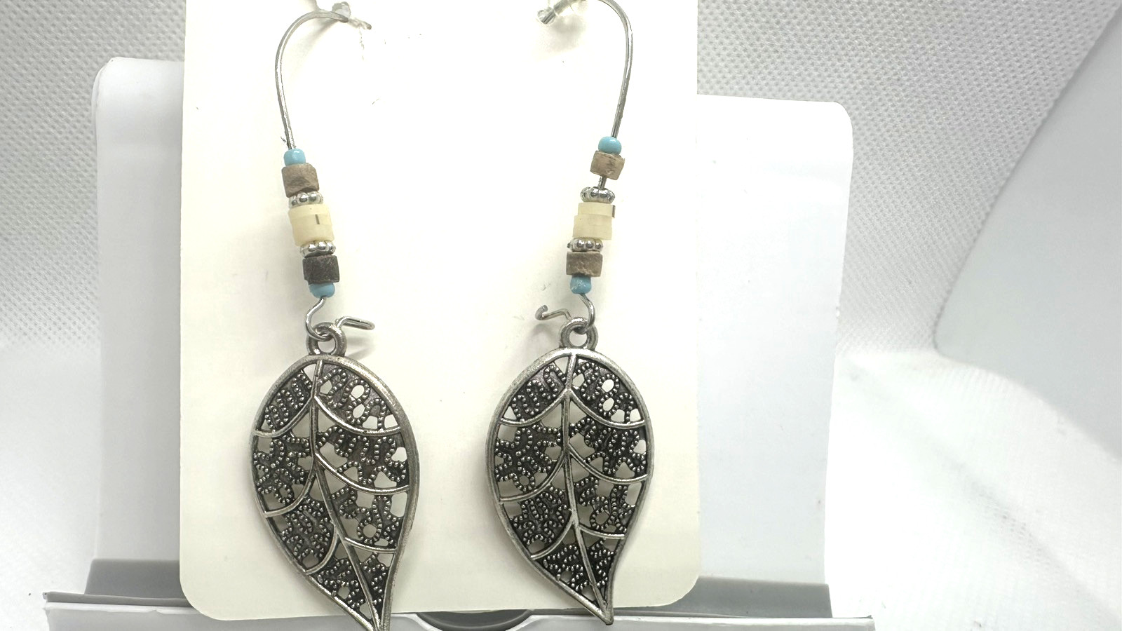 Long leaf beaded dangle drop earrings - image 1