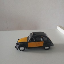 Guiscal Citroën 2 cv6 Taxi noir et jaune